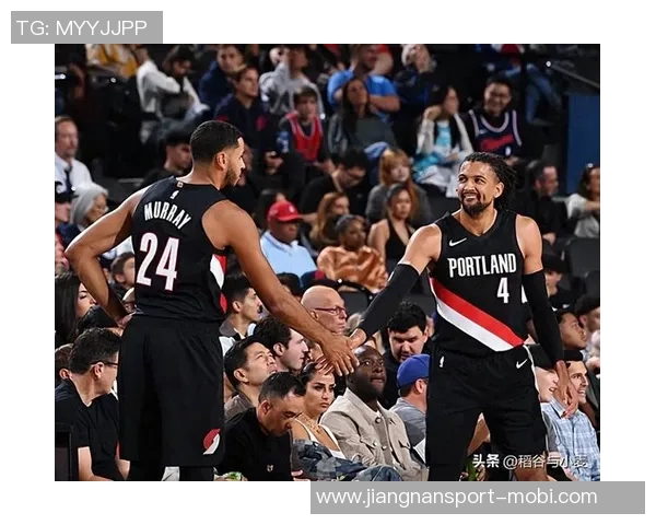 快船半场篮板仅9个开拓者命中率超六成展现强大火力